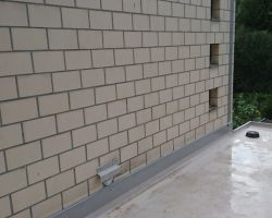 Flachdachsanierung mit Sarnafil (3).JPG